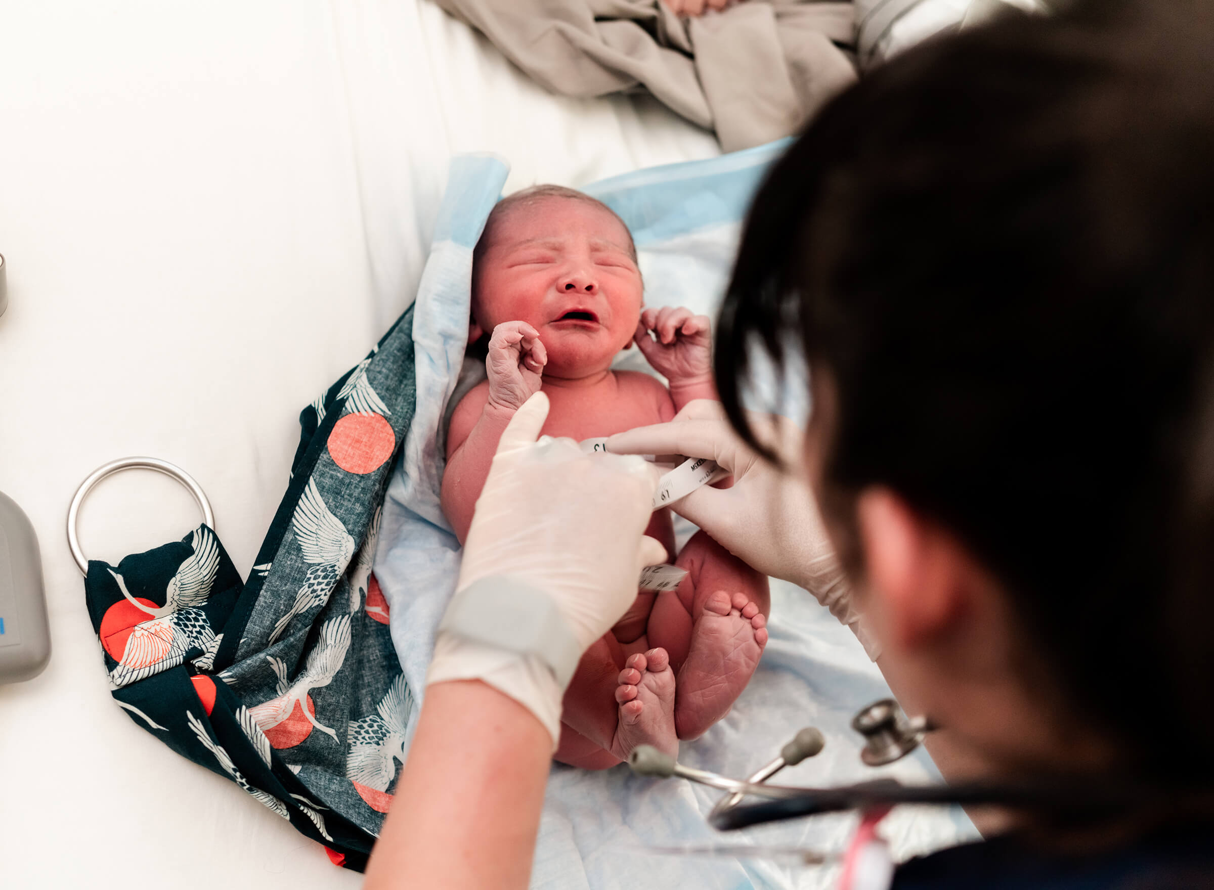 newborn exam after home birth 