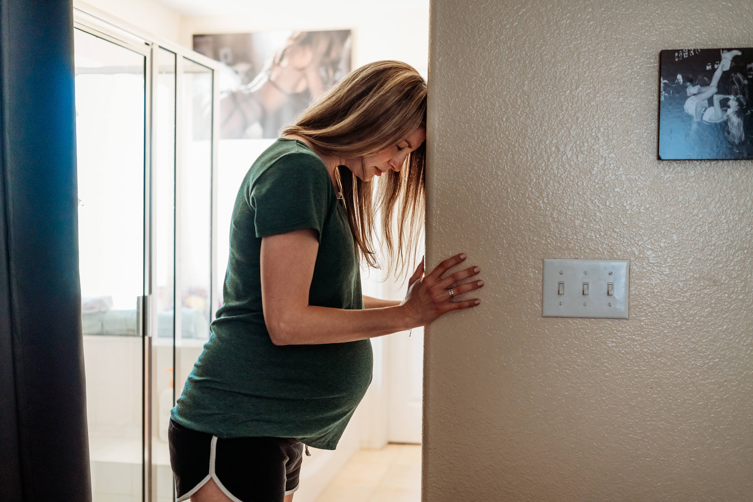 standing during contractions