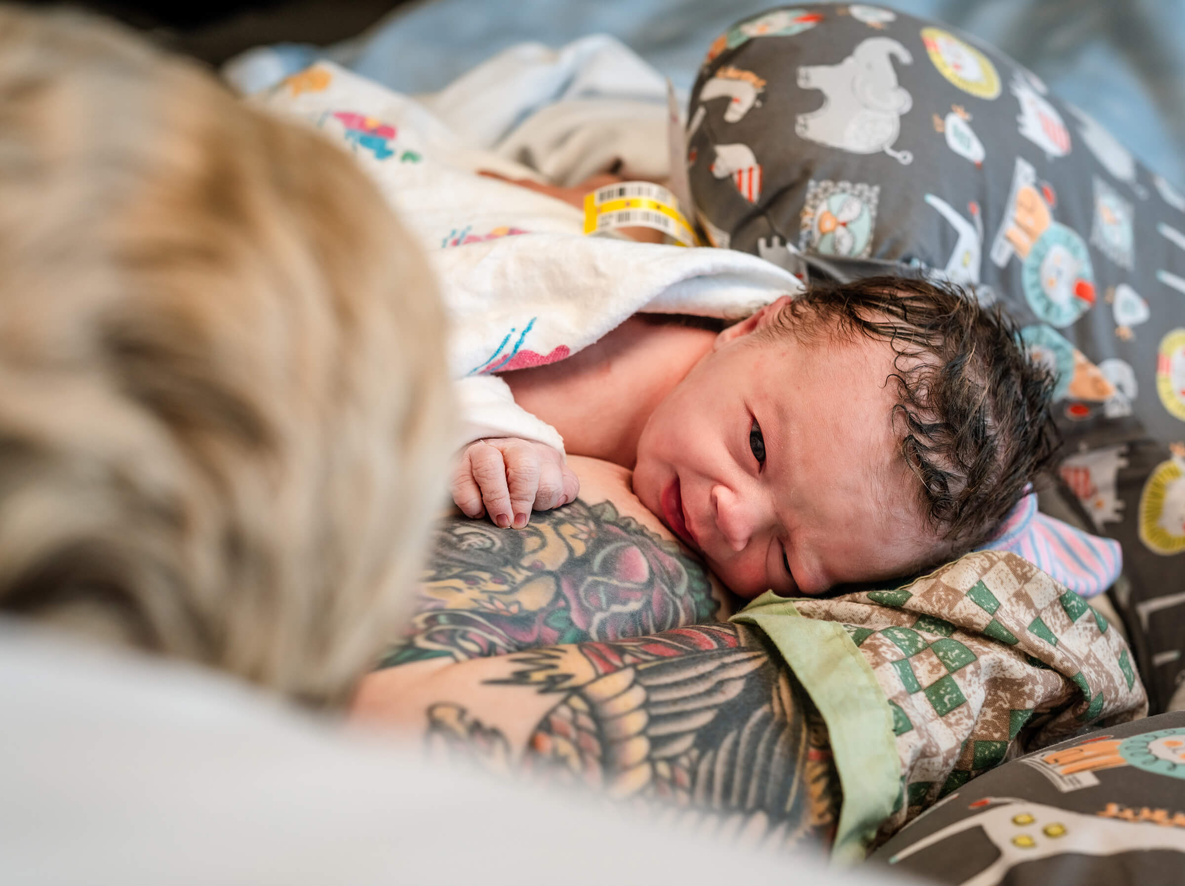 eye to eye contact with baby after delivery