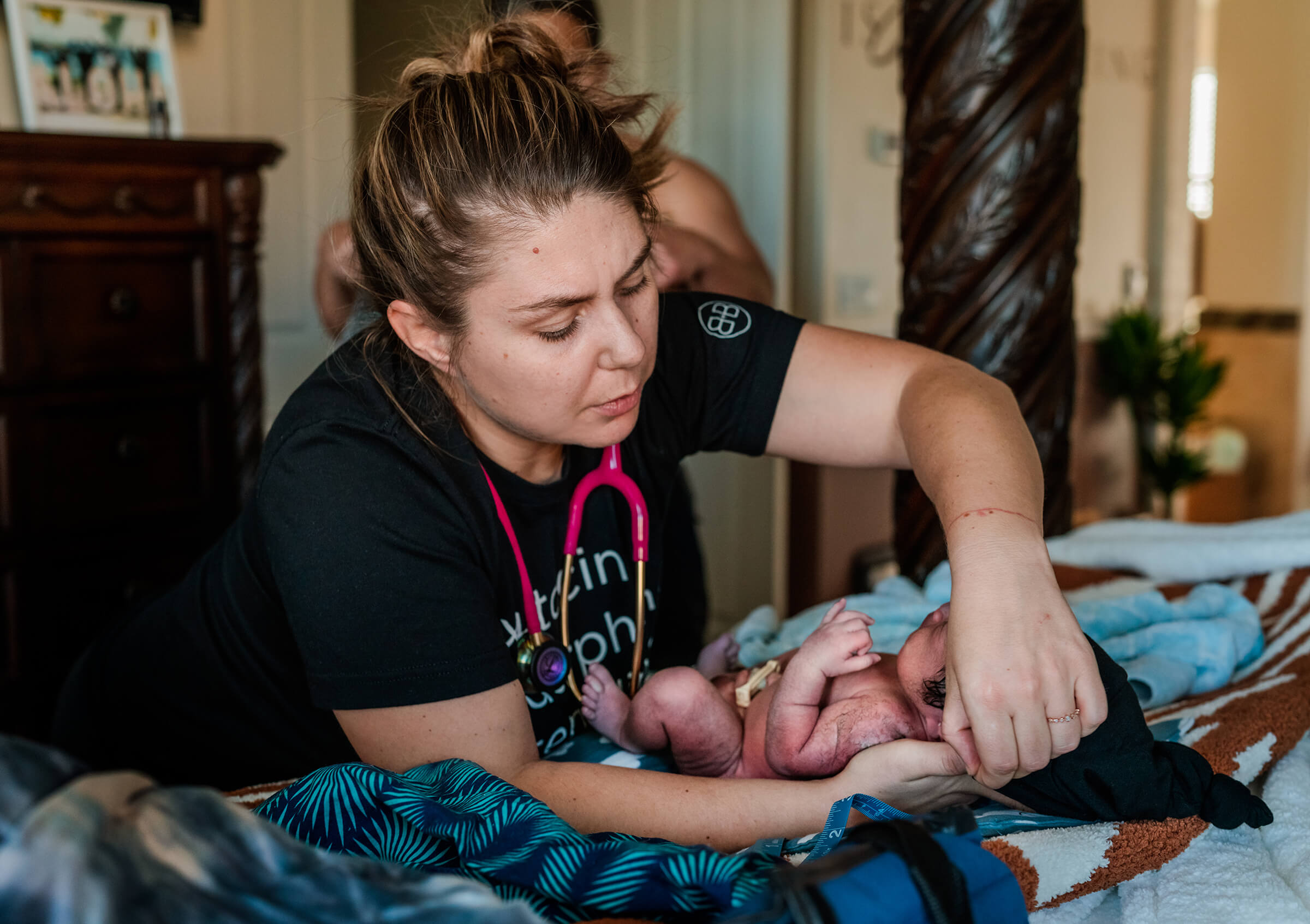 newborn measurements after a Las Vegas home birth. 