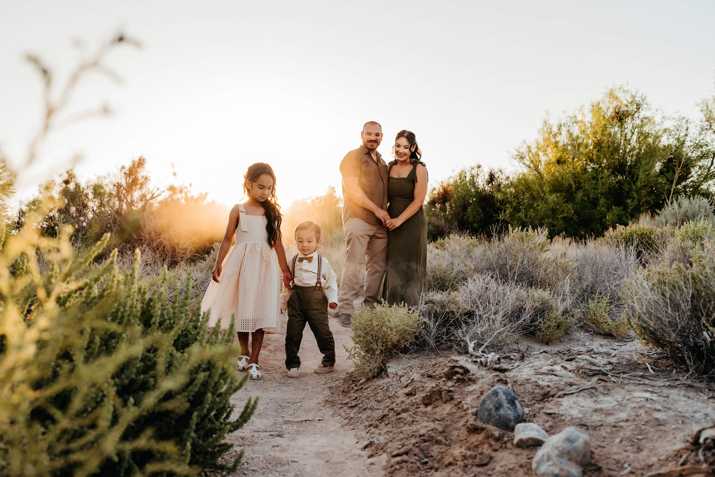family session with young children in high desert